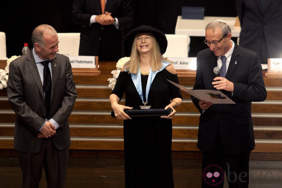 Barbra Streisand recibe el Doctorado Honoris Causa en Israel