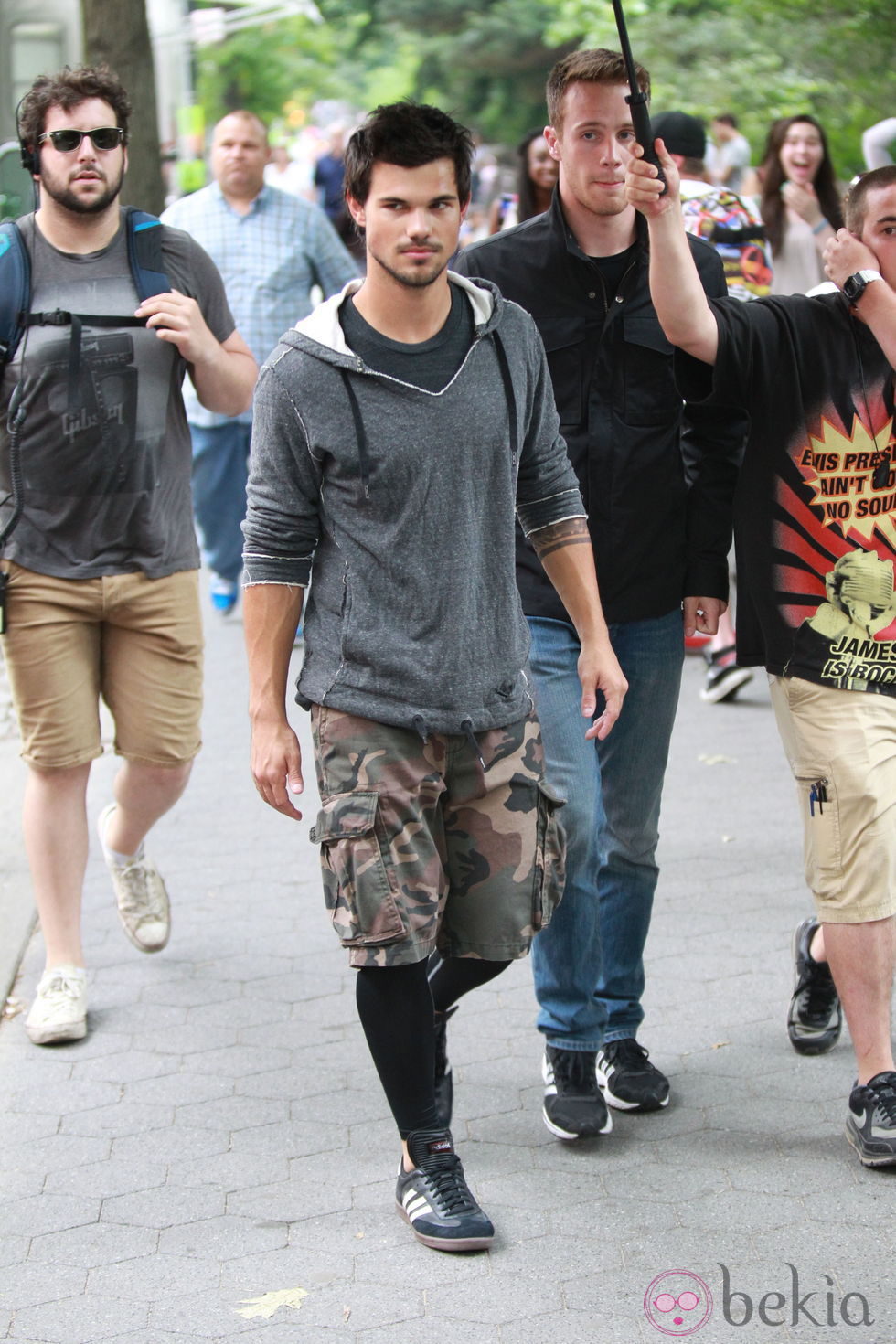 Taylor Lautner durante el rodaje de 'Trancers'