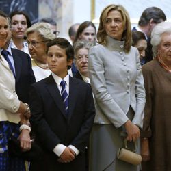 Las Infantas Elena, Cristina y Pilar y Froilán en la misa conmemorativa del centenario del nacimiento del Conde de Barcelona