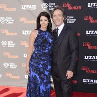 William Fichtner y Kymberly Kalil en la premiere de 'El llanero solitario' en Disneyland Resort