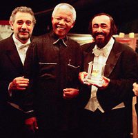 Nelson Mandela en un concierto de Los Tres Tenores en Pretoria