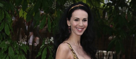 L'Wren Scott en una fiesta celebrada en los jardines del Palacio de Kensington