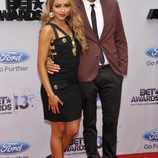 Kat Graham y Cottrell Guidry en los BET Awards 2013