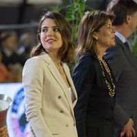 Carlota Casiraghi y Carolina de Mónaco en el Concurso de Saltos de Monte-Carlo 2013