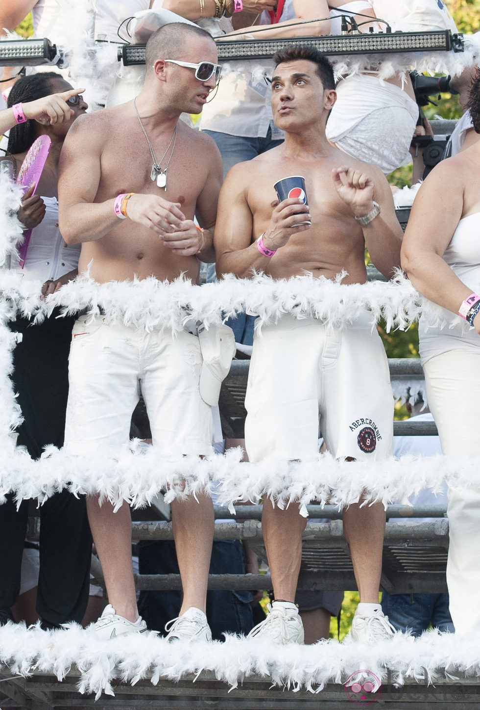 Andrés Burguera en el desfile del Orgullo Gay 2013