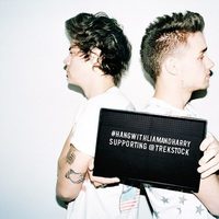 Harry Styles y Liam Payne  en una campaña contra el cáncer juvenil