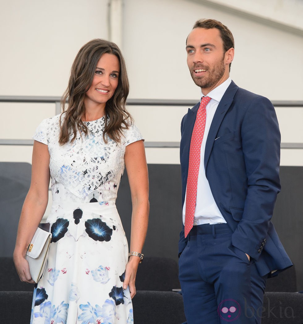 James y Pippa Middleton en el concierto del 60 aniversario de la coronación de Isabel II de Inglaterra