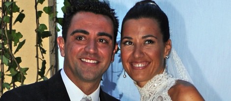 Xavi Hernández y Nuria Cunillera, sonrientes en el día de su boda