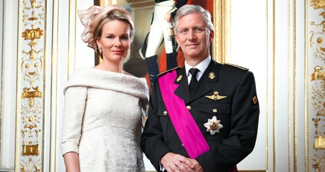 Primer retrato oficial de los Reyes Felipe y Matilde de Bélgica