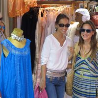 Isabel Preysler y Tamara Falcó de compras en Ibiza