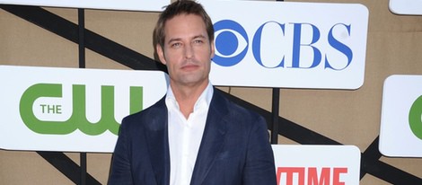 Josh Holloway en la fiesta veraniega de CBS, Showtime y The CW 2013