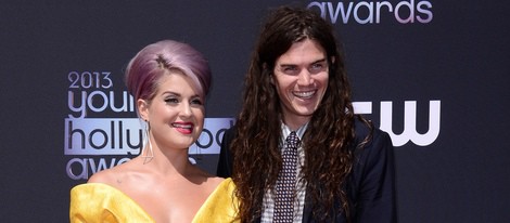 Kelly Osbourne y Matthew Mosshart en los Premios Young Hollywood 2013