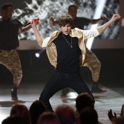 Austin Mahone en los Premios Young Hollywood 2013