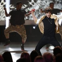 Austin Mahone en los Premios Young Hollywood 2013