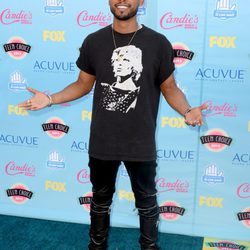 Miguel en los Teen Choice Awards 2013