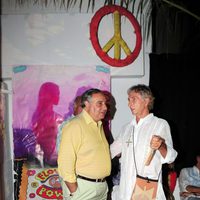 Fernando Martínez de Irujo en la fiesta Flower Power de Ibiza 2013