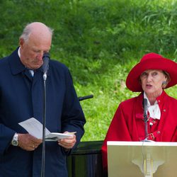 Los Reyes Harald y Sonia en el 40 cumpleaños de Mette-Marit de Noruega