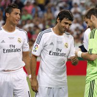 Cristiano Ronaldo, Iker Casillas y Raúl González en el Trofeo Santiago Bernabéu 2013