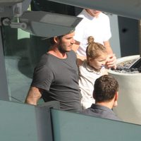 David Beckham y Harper Seven a su llegada a Londres tras sus vacaciones en Los Angeles