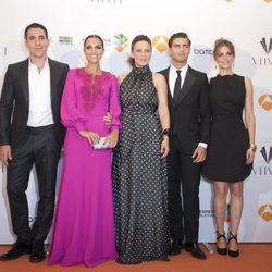 Miguel Ángel Silvestre, Paula Echevarría, Aitana Sánchez Gijón, Maxi Iglesias Iglesias y Manuela Velasco estrenan 'Galerías Velvet' en el FesTVal de Vitori