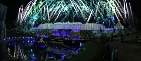 Espectáculo en el Palacio de Peterhof, San Petersburgo