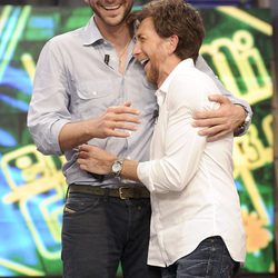 Bradley Cooper y Pablo Motos riéndose en 'El Hormiguero'