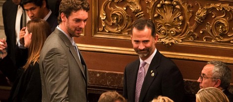 El Príncipe Felipe y Pau Gasol en la gala inaugural del 125 congreso del COI en Buenos Aires