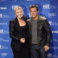 Kate Winslet y Josh Brolin en el estreno de 'Labor Day' en el Festival Internacional de Cine de Toronto 2013