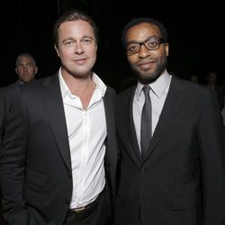 Brad Pitt y Chiwetel Ejiofor en el estreno de '12 años de esclavitud' en el Festival Internacional de Cine de Toronto 2013