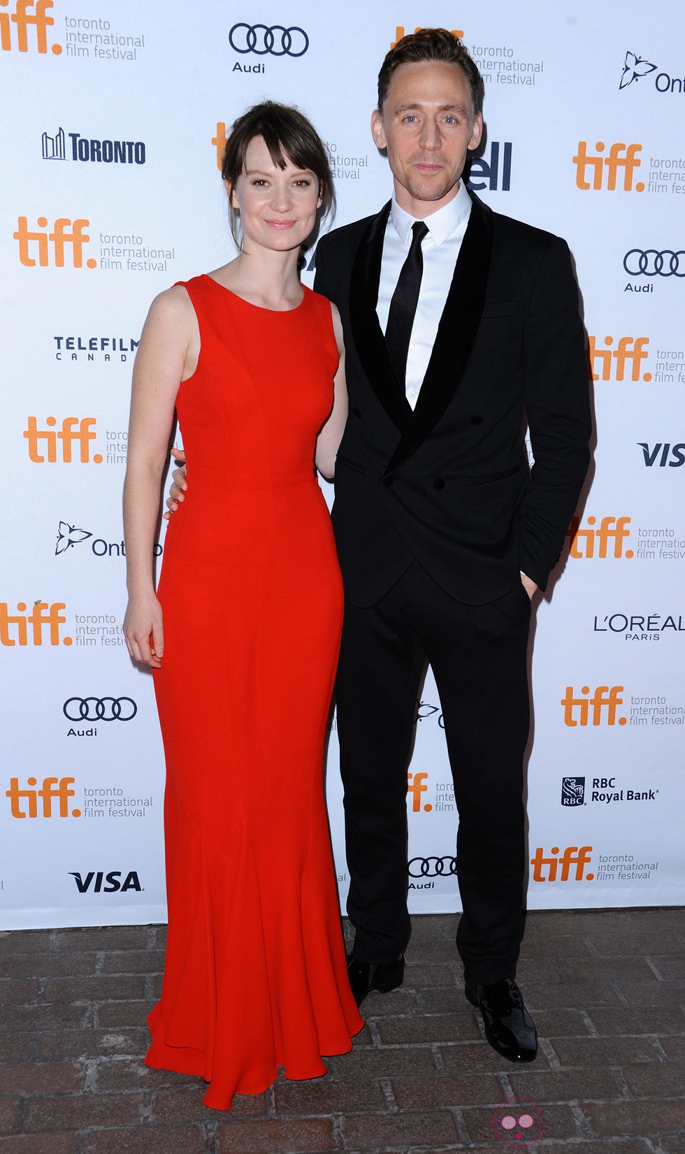 Mia Wasikowska y Tom Hiddleston en el estreno de 'Only Lovers Left Alive' en el Festival Internacional de Toronto 2013