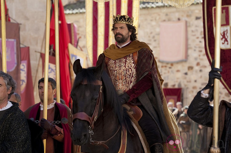 Fernando el Católico (Rodolfo Sancho) en la segunda temporada de 'Isabel'