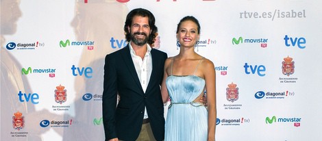 Rodolfo Sancho y Michelle Jenner en el estreno de la segunda temporada de 'Isabel' en Granada