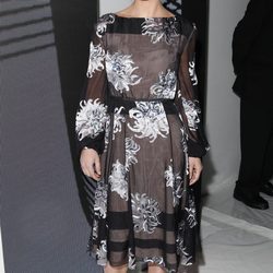 Christina Ricci en el desfile primavera/verano 2014 de Carolina Herrera en la Semana de la Moda de Nueva York