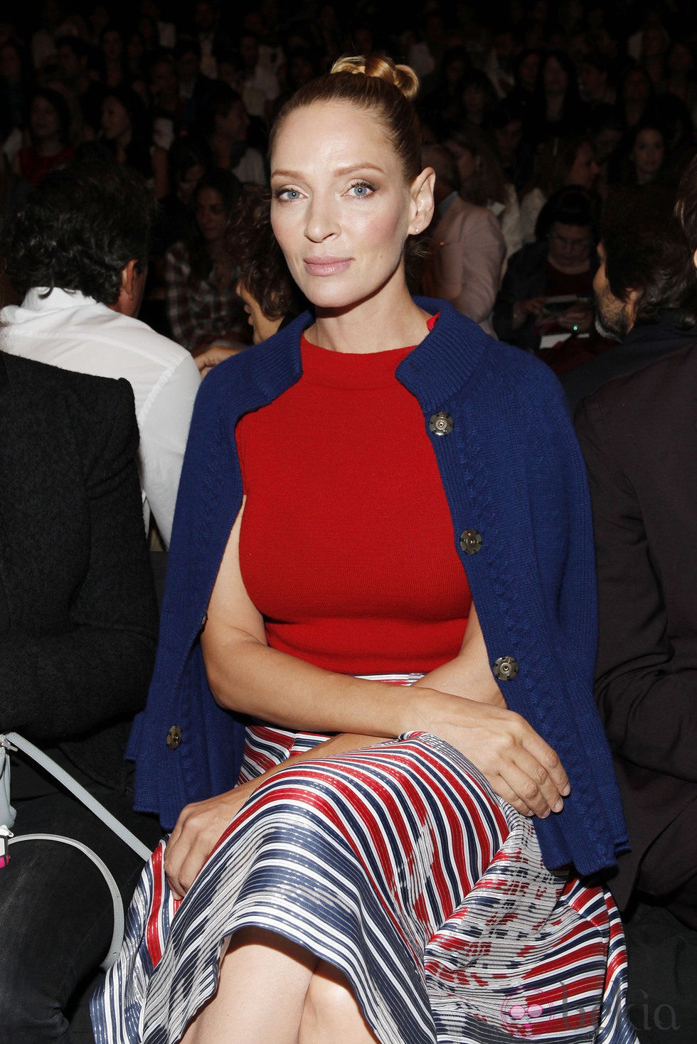 Uma Thurman en el desfile primavera/verano 2014 de Carolina Herrera en la Semana de la Moda de Nueva York