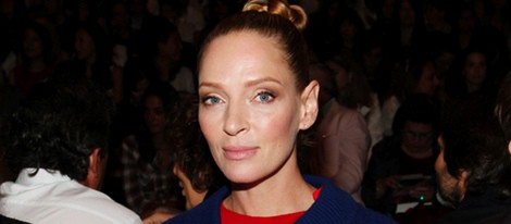 Uma Thurman en el desfile primavera/verano 2014 de Carolina Herrera en la Semana de la Moda de Nueva York