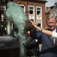 Felipe y Matilde de Bélgica en su primera visita a Wavre como Reyes