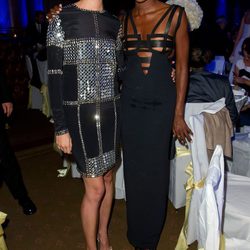 Karolina Kurkova y Naomi Campbell en una cena benéfica de la Fundación Novak Djokovic