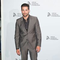 Jesse Metcalfe en una cena benéfica de la Fundación Novak Djokovic