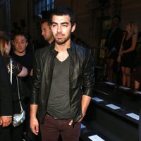 Joe Jonas en el desfile primavera/verano 2014 de Diesel en la Semana de la Moda de Nueva York