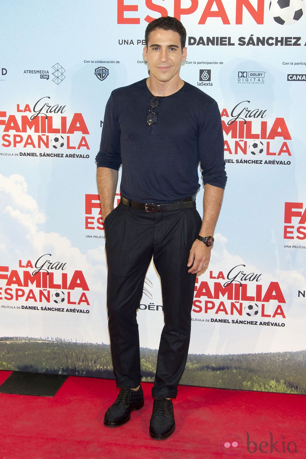 Miguel Ángel Silvestre en el estreno de 'La Gran Familia Española'