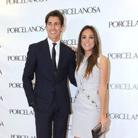 Tamara Falcó y Oriol Elcacho inauguran una tienda de Porcelanosa en Marbella