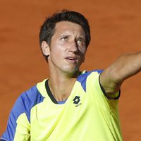 Sergiy Stakhovsky jugando la eliminatoria entre España y Ucrania en la Copa Davis 2013