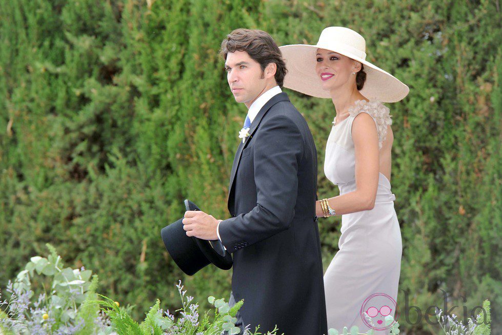 Cayetano Rivera y Eva González en la boda de Fran Rivera y Lourdes Montes en Ronda