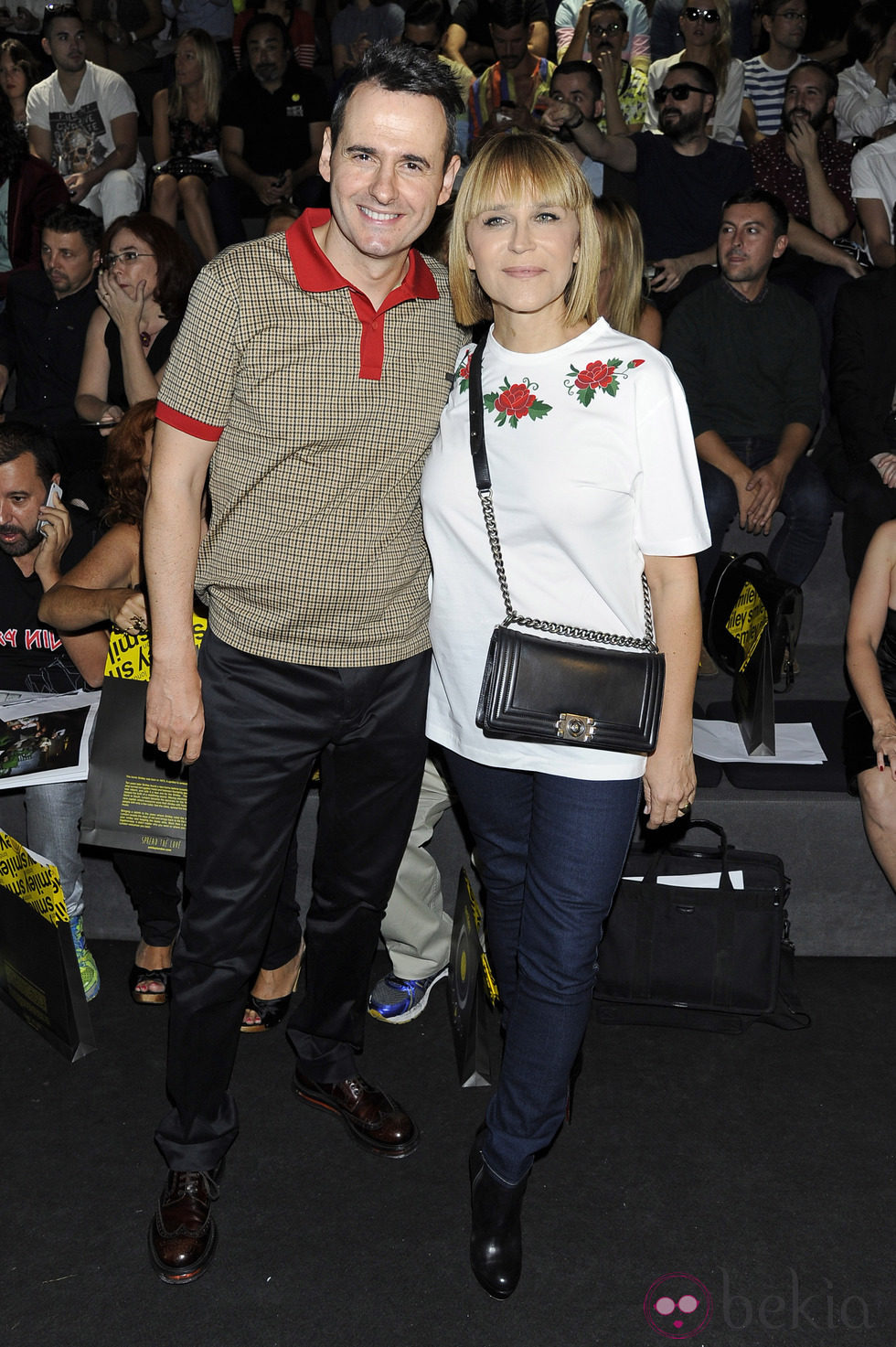 Antonia San Juan y Luis Miguel Seguí en el desfile primavera/verano 2014 de Carlos Díez y María Escoté