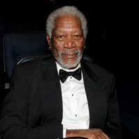 Morgan Freeman en los Emmy Creativos 2013