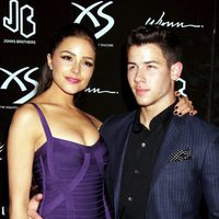 Nick Jonas con su novia Olivia Culpo en la fiesta organizada por su 21 cumpleaños en Las Vegas