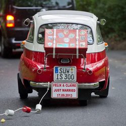 Coche nupcial de la boda civil entre  Félix de Luxemburgo y Claire Lademacher