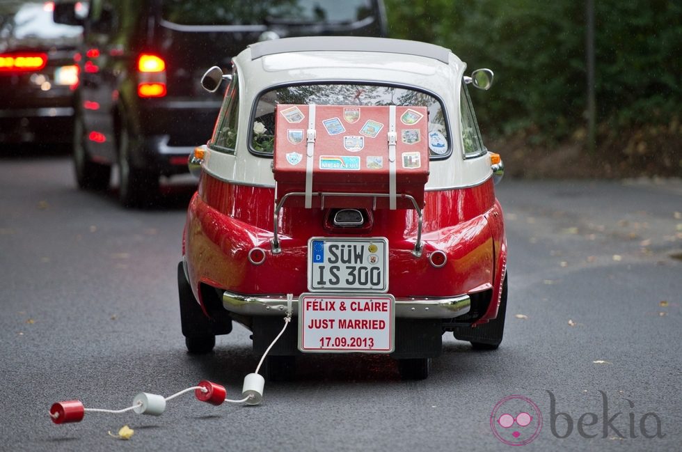 Coche nupcial de la boda civil entre  Félix de Luxemburgo y Claire Lademacher