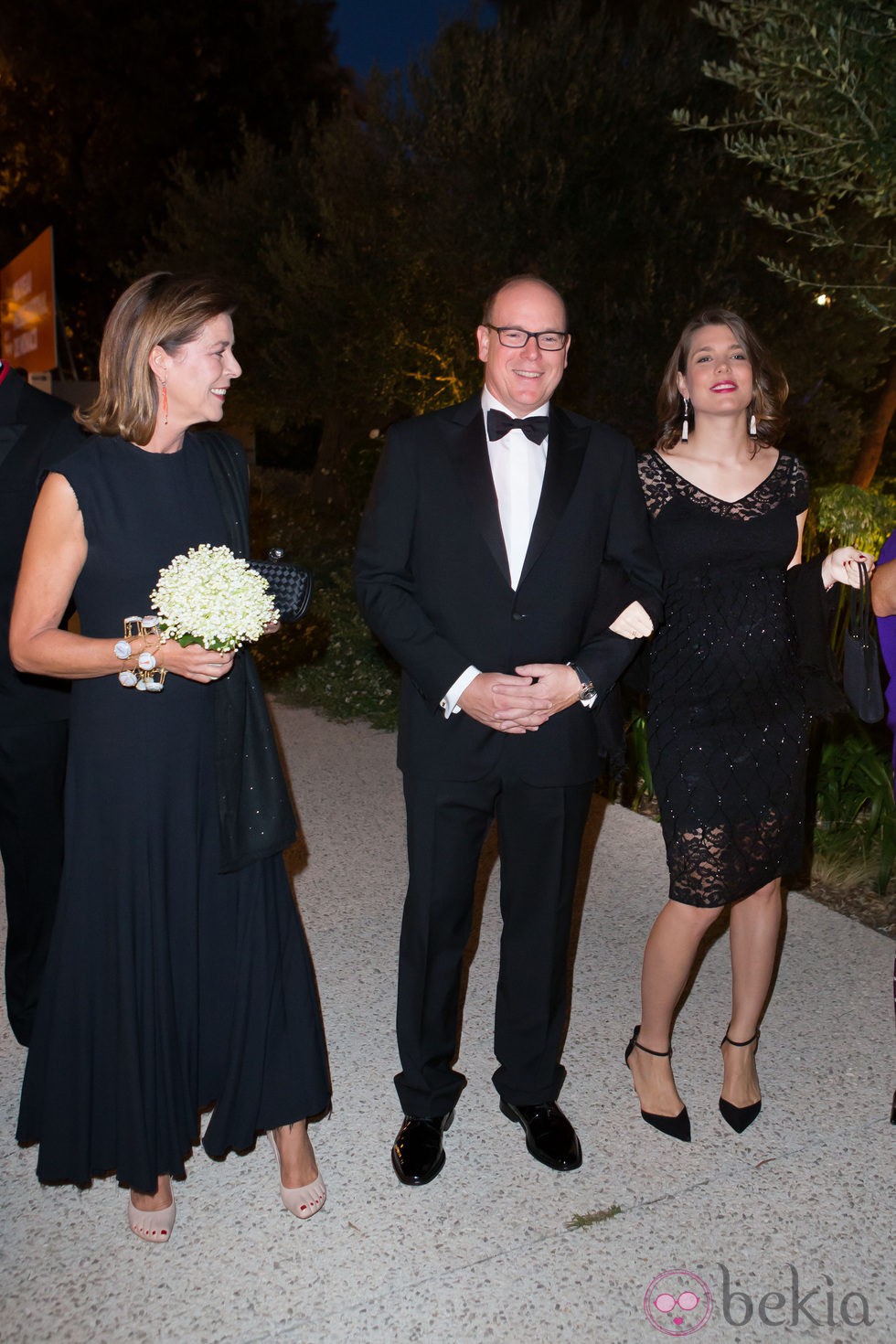 Carolina y Alberto de Mónaco con Carlota Casiraghi en un acto en el Museo Villa Paloma