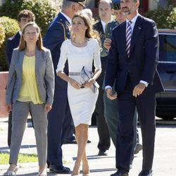 Los Príncipes de Asturias y Ana Pastor antes de recibir a Guillermo Alejandro y Máxima de Holanda